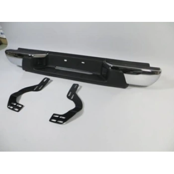 1997-2002 Nissan Skystar Pıck Up- D22- Arka Tampon (Nikelajlı(Üstü Plastikli)(Bağlantı Ayakları İle) (Adet) (Oem No:8973525810)