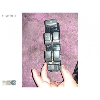 Düğme Cam Açma D Max 04-12 Ön Sağ Kilitlemeli (Oem No: 8973961020)