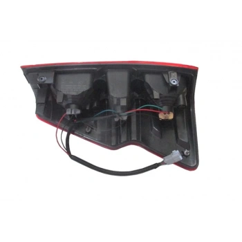 Isuzu D Max- Pıck Up- 20/24; Stop Lambası Sol Duylu (Kırmızı/Beyaz) (Tw) (Oem No: 8-97488282-0)