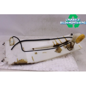 Su Fıskiye Deposu D Max 04-11 (Oem No: 8-980576090)