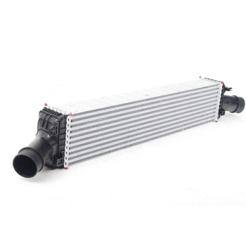 Turbo Radyatörü 8Ml376746181 Vw A4-A5-A6-A7-A8-Q5 Cama-Cgka-Clab-Ccwb 2,7 Tdı-3,0 Tdı 08- (Oem No: 8K0145805E)