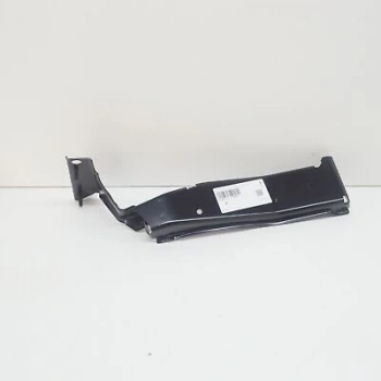Çamurluk Braketi Ön Sağ Vw A4 Bm 08- (Oem No: 8K0821136M)