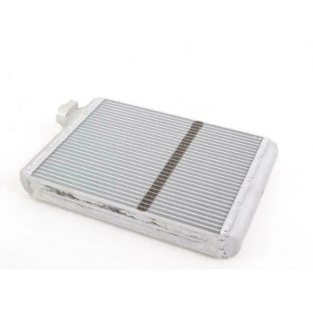 Kalorıfer Radyatörü 70231 Vw A4-A5-Q5 Bm 08- (Oem No: 8K0898037A)