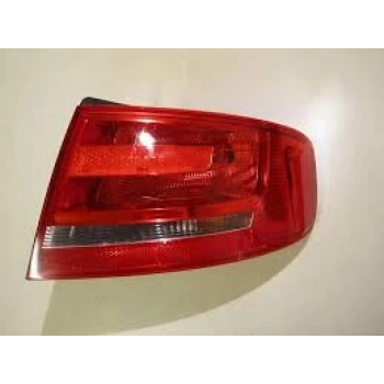 Stop Lambası A4 08-13 Dış Sağ (Oem No: 8K5945096D)