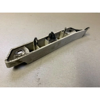 Ford Focus 2008  Tampon Bağlantısı Ön Sağ  (Oem No:8M5117D958Ad)