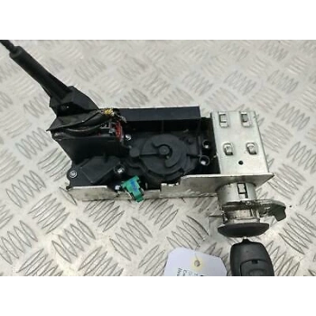 Kapı Kılıdı Ön Sag Delıklı Ford Connect Bm 09- (Oem No: 8T1A V21812 Bc)