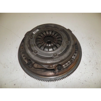 Debriyaj Seti B Max 12Sonrası / Fıesta 09Sonrası 1.25-1.4 5Mt B5-Ib5 Şanzıman Bilyasız Rulmansız (Oem No: 8V217540A1E)