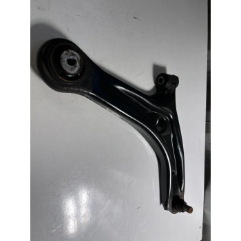 Fiesta 2008  Salıncak Burcu Büyük  (Oem No:8V51 3042 Aa K)