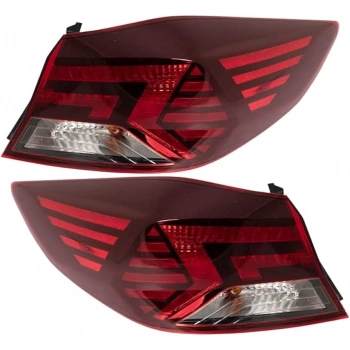 Stop Lambası Elantra 19-21 Dış Ledsiz Sol (Oem No: 92401-F2500)