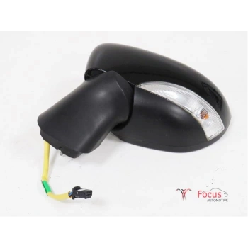 Dıs Dıkız Aynası Sol 9P-Elektrıklı Katlanır Isıtmalı Astarlı Sınyallı Renault Captur Bm 2013-2016 (Oem No: 963029140R)