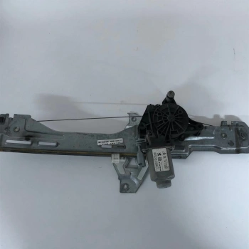 Cam Krıkosu Arka : Sağ Elektrıklı Psa 301 Bm 13- (Oem No: 9674437380)