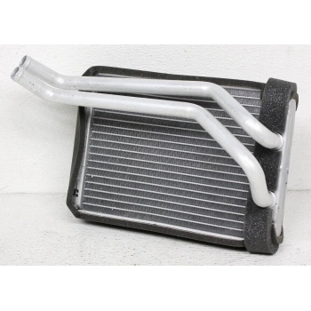 Kalorıfer Radyatörü A/M 207X165X26 : Kalorıfer Petegı : Brazıng Kore Santa Fe Benzın-Dızel 2001- (Oem No: 9722726000)