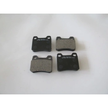 1985-1993 Mercedes E Class W124- Arka Fren Balatası (Kablosuz)(Disk) (62X54,2X13,5)(Bramax) (Adet) (Oem No:A001420012041)