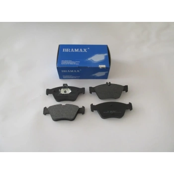 Mercedes C Class- W208- 98/99; Ön Fren Balatası (Kablosuz)Disk)150,2X66,3X18,5/151,2X60,8X18,5)Brama (Oem No: A0024204420)