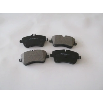 2000-2007 Mercedes C Class W203- Ön Fren Balatası (Kablosuz)(Disk)(131X69,8X18,7-131X62X18,7)(Bramax) (Adet) (Oem No:A0034202520)