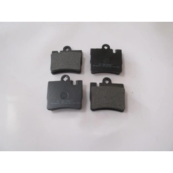 1998-2001 Mercedes S Class W220- Arka Fren Balatası (Kablosuz)(Disk)(72X69X14,90)(Bramax) (Adet) (Oem No:A0044209420)