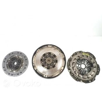 Debrıyaj Setı Mercedes W203-W211 Om 646 03-08 (Oem No: A0212501501)