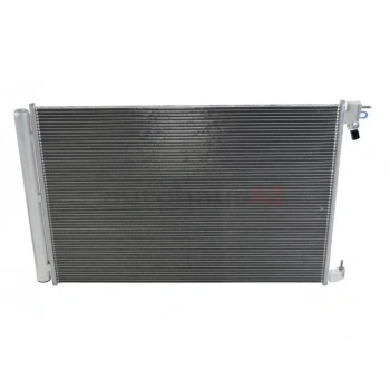 Klima  Radyatörü Mercedes W205-213-238-222-217-253-290 Amg M256-651-654-274 13- (Oem No: A0995000454)