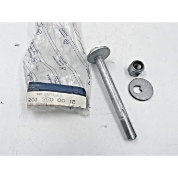 Salıncak Cıvatası Mercedes W124-201 Bm 83-95 (Oem No: A2013300018)