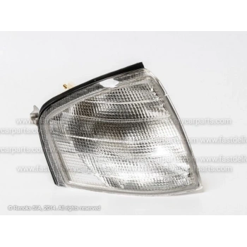 Sinyal Lambası Sağ Beyaz Mercedes W202 Bm 93-00 (Oem No: A2028260843)