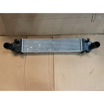 Turbo Radyatörü Mercedes 204-207-212 271-651 2007- (Oem No: A2045000100)