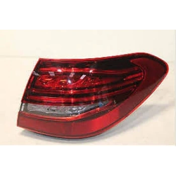 Stop Lambası Sağ Led`Lı Mercedes C Serısı 205 Bm 2018- (Oem No: A2059064105)