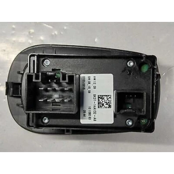 Cam Açma Dügmesı Sol Ford Transıt V-363 Bm 14- (Oem No: Bk3T 14A132 Ab)