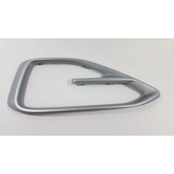 Tampon Kaplama : R Bmw 4F32-F32 Lcı-F33-F33 Lcı-F36 Gran Coupe -F36 Gran Coupe Lcı Bm 10-18 (Oem No: Bmw 51117294844)