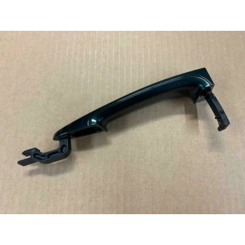 Kapı Açma Kolu Dıs : L Bmw E90-E91-E92-E93-F20-F21-F22-F23-2F45-F46-F30-F31-F34-4F32-F33-F36 Gran-X1 E84-X3 F25-X4 F26-X5 E70-X6 E71 Bm 05-18 (Oem No: Bmw 51217207561)