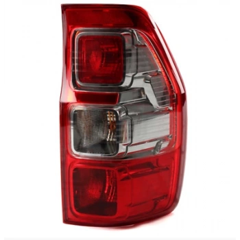Stop Lambası Sol Ford Ranger Bm 11- (Oem No: Eb3B 13405 Da)