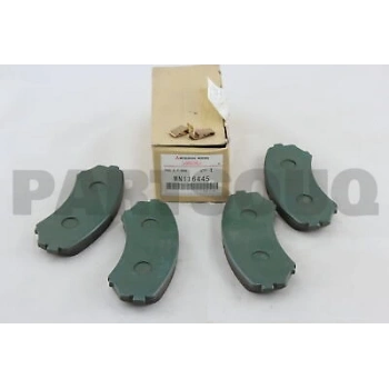 Fren Balatası Ön . Japon Pajero (V7) 3.2 Dı-D 00-06 (Oem No: Mn116445)