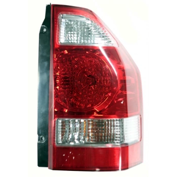 Stop Lambası Sağ Üst Japon Pajero (V7) 3.2 Dı-D 03-06 (Oem No: Mn117802)