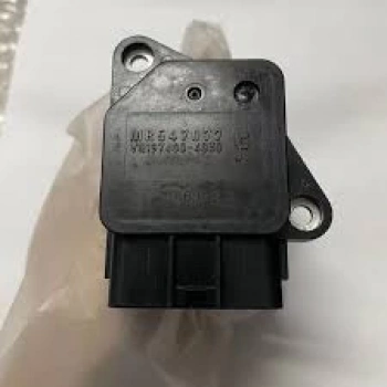 Sensör Hava Akış L200 06-15 / Avensis 00-02 / 323 98-02 /  B2500 98-04 (Oem No: Mr547077)