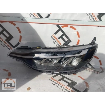 Ön Far Sol Ford Transıt Custom V710 Bm 23- (Oem No: Pz31 13E015 Cb)