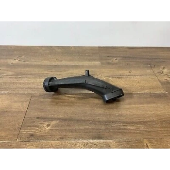 Hava Emiş Borusu  Golf 1998- Bora Octavia 1998- 1.6Akl (Oem No: 1J0129609B)