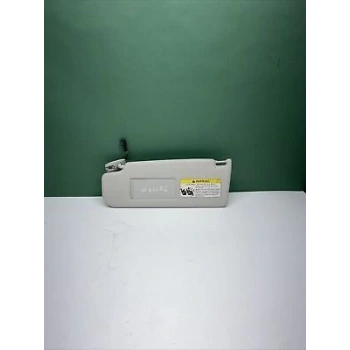 Güneşlik Golf 5- Jetta Gri Sol Oem No: 1K0857551A