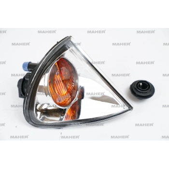 Sinyal Lambası Avensıs 2001-2002 Duylu Sağ (Oem No:8151005030)