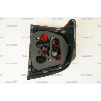 Stop Lambası Avensıs 2003-2005 Sağ (Oem No:8155105140)