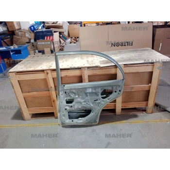 Kapı Accent Arka  1998-2000 Sağ (Hasarlı) (Oem No:7700422520A)