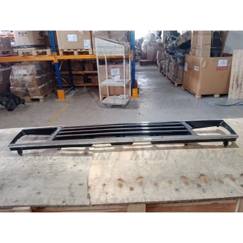 Panjur L200  1990-1997 Krom (Hasarlı) (Oem No:Mb527062)