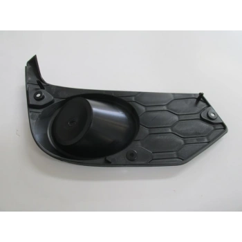 Iveco Daıly- 2014-2019  Sis Lamba Kapağı Sol Sis Deliksiz (İtalya) (Oem No:5801562216)