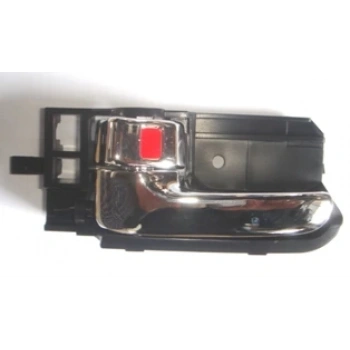 Toyota Corolla- Zze121- 2002-2006  Ön Kapı İç Açma Kolu Sol (Elceği Nikelajlı) (Hushan) (Oem No:6920612200)