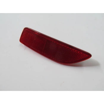 Toyota Corolla- E150- 2010-2013  Arka Tampon Reflektörü Sol Kırmızı (Oem No:8192002070(Th))