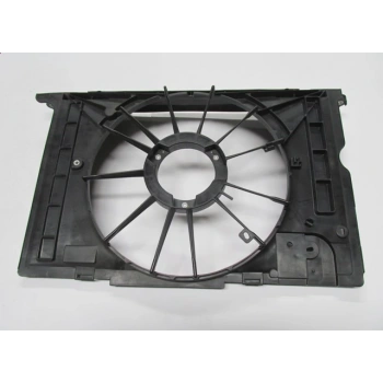 Toyota Auris- 2011-2012  Radyatör Fan Davlumbazı Boş Gövde Benzinli Tip (Oem No:1671122150)