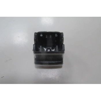 Mercedes C Class- C Class- 2014-2020  Bagaç Açma Düğmesi Butonu