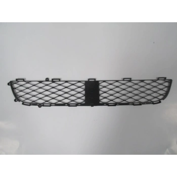 Toyota Yaris- 2002-2006  Ön Tampon Panjuru Siyah (Damla Gözlü) (Eurobump) (Oem No:531120D020)