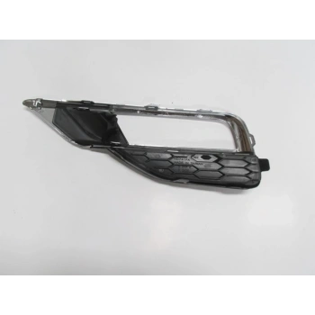 Honda Crv- 2015-2018  Sis Lamba Kapağı Sağ Sis Delikli (Nikelaj Kaplamalı) (Tw) (Oem No:71103T1Wa00)