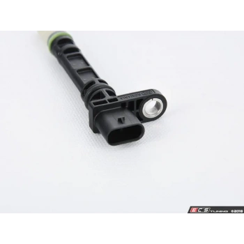 Vw Amarok Ddxa-Ddxb-Ddxc-Ddxd-Ddxe 3,0 Tdı 2016- Krank Devir Sensörü  (Oem No:057906433B)