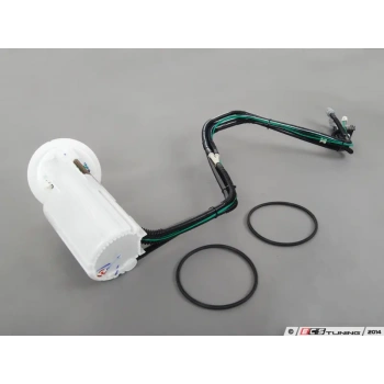 Bmw 5 Serisi-E61  2003-2010 Yakıt Pompası  (Oem No:16117373521)