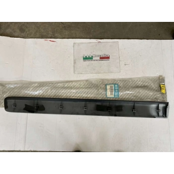 Fiat Doblo Iıı 2009- Kapı Bandı Ön Sol Klıpslı (Oem No:735416683)